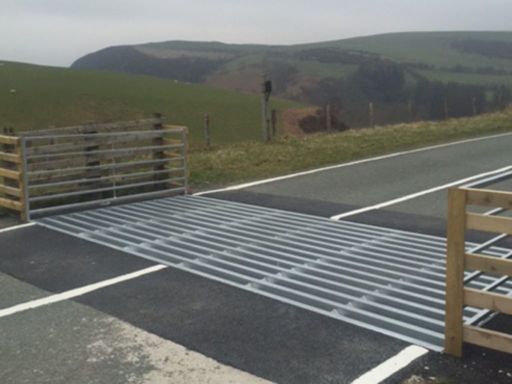 Flat topped Cattle Grids are preferred by cyclists over circular ones